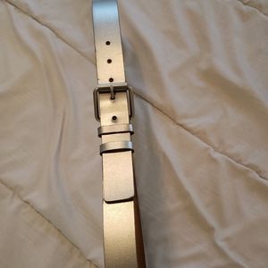 Silver toned XL belt